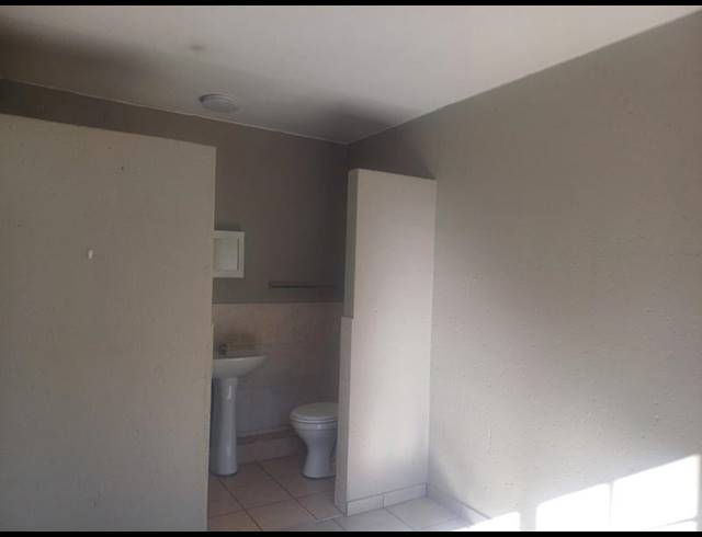 2 BEDROOM PROPERTY TO RENT IN COMET
